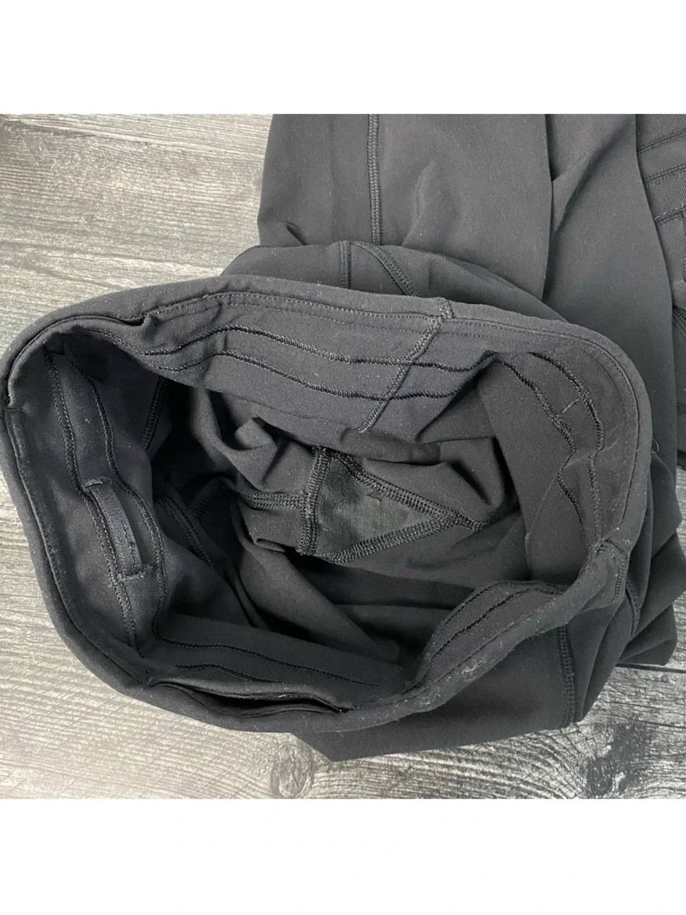 Lululemon Black Motionful 7/8 Tight 25
